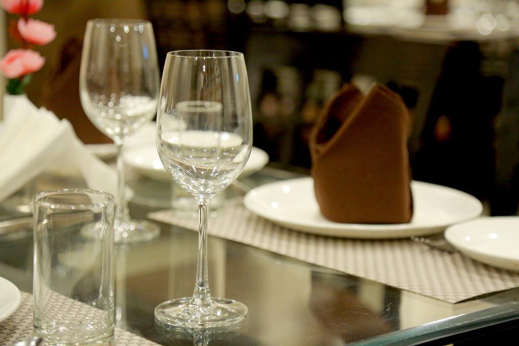 Chirag Residency Hotel New Delhi Ngoại thất bức ảnh
