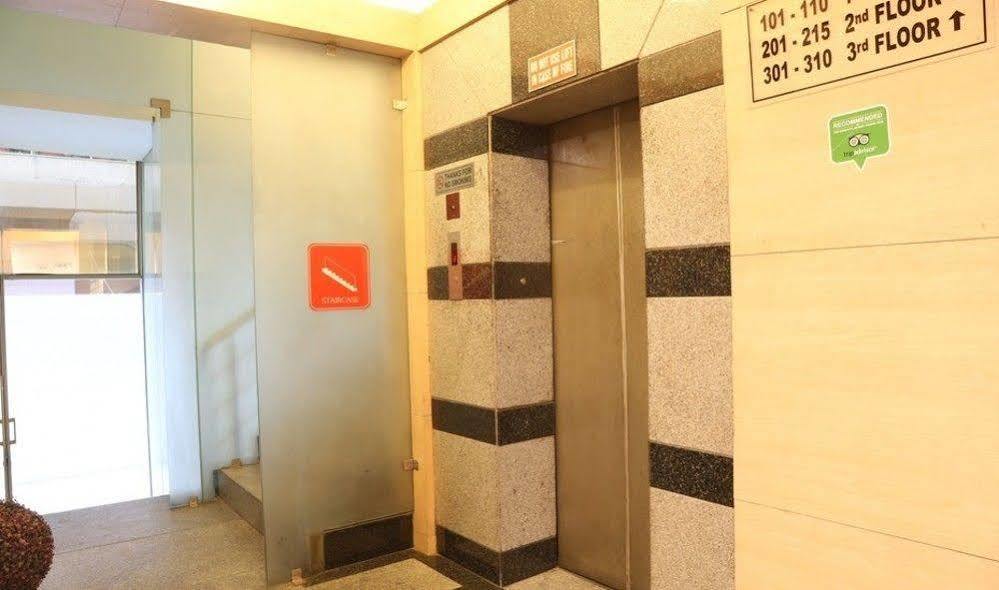 Chirag Residency Hotel New Delhi Ngoại thất bức ảnh