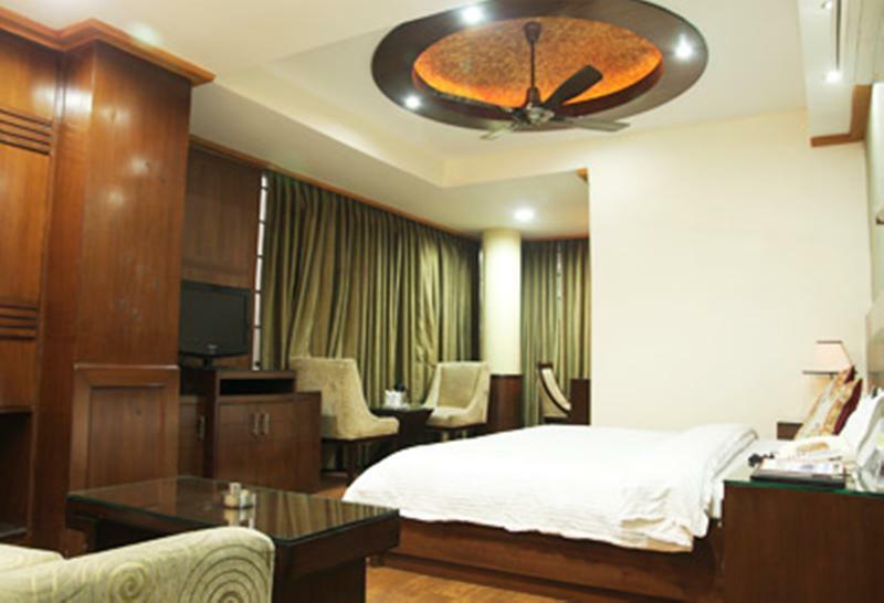 Chirag Residency Hotel New Delhi Ngoại thất bức ảnh